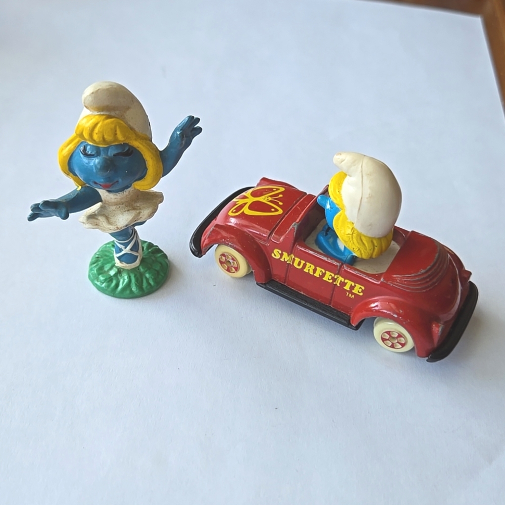 Vintage ERTL Peyo Smurf Smurfette Diecast Car 1982 & Ballerina Smurfette